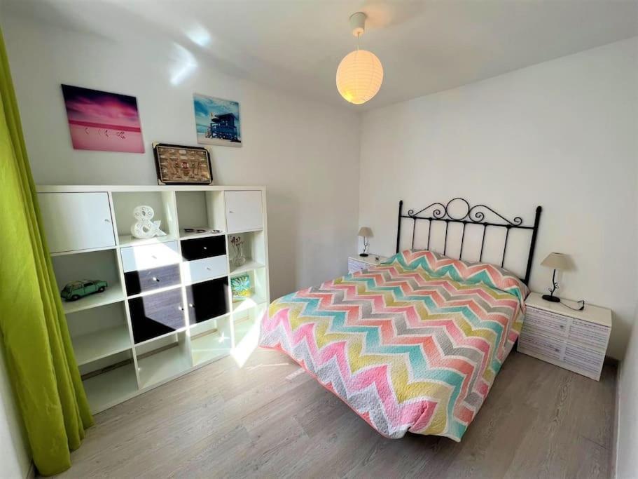 Apartamento Bahia ซานตาโปลา ภายนอก รูปภาพ